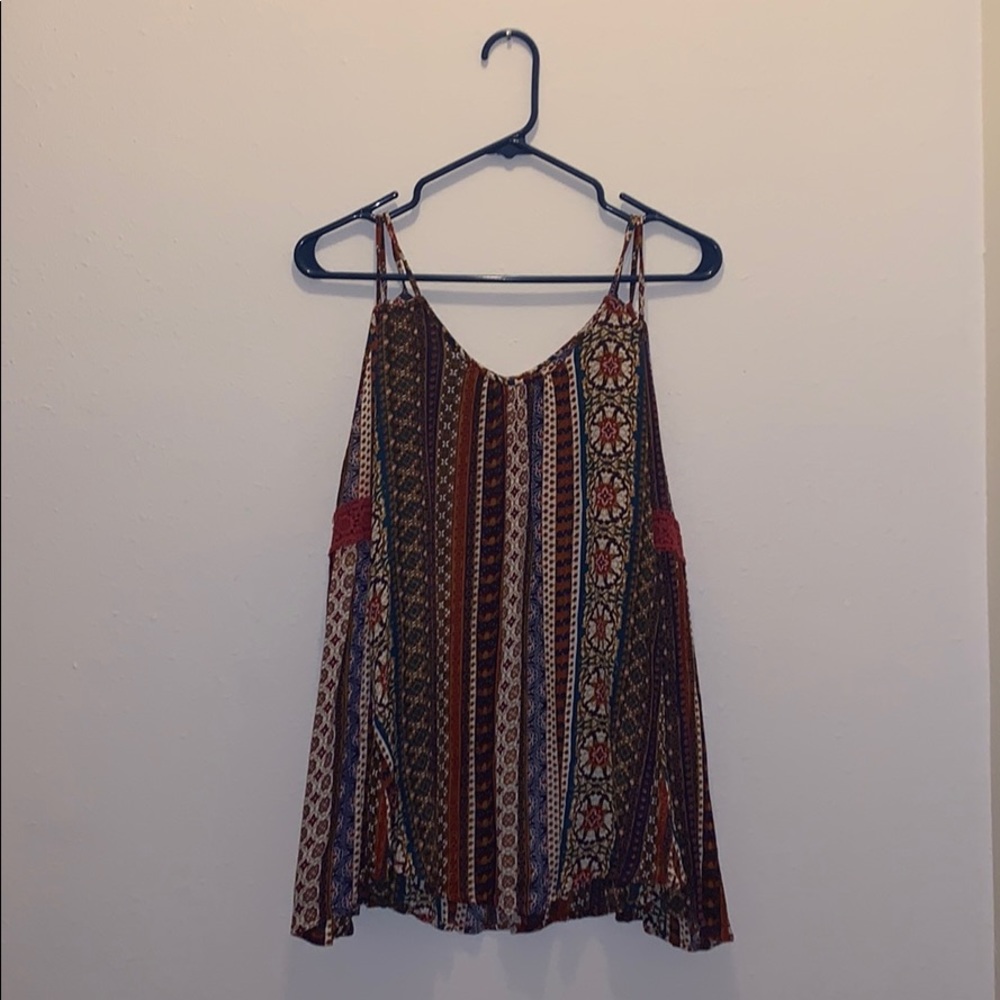 EARTHBOUND TRADING CO: off-shoulder printed shirt